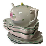 Large porcelain service, Tertia model, Herend, early 20th century, approximately 200 pieces