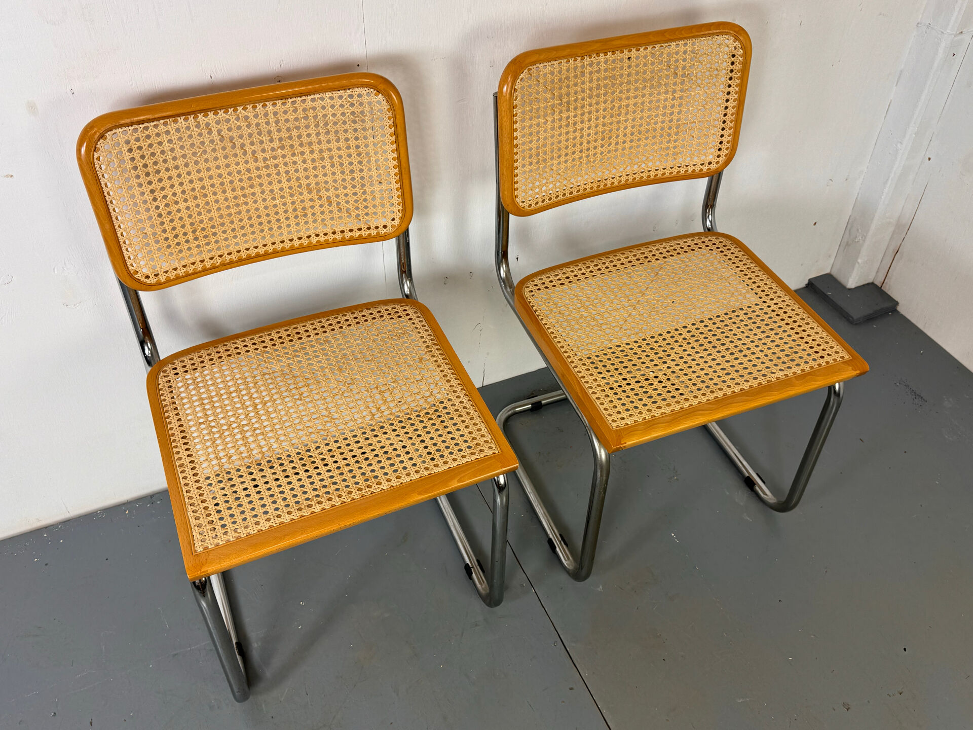 Set of 2 Vintage Cesca Marcel Breuer chairs