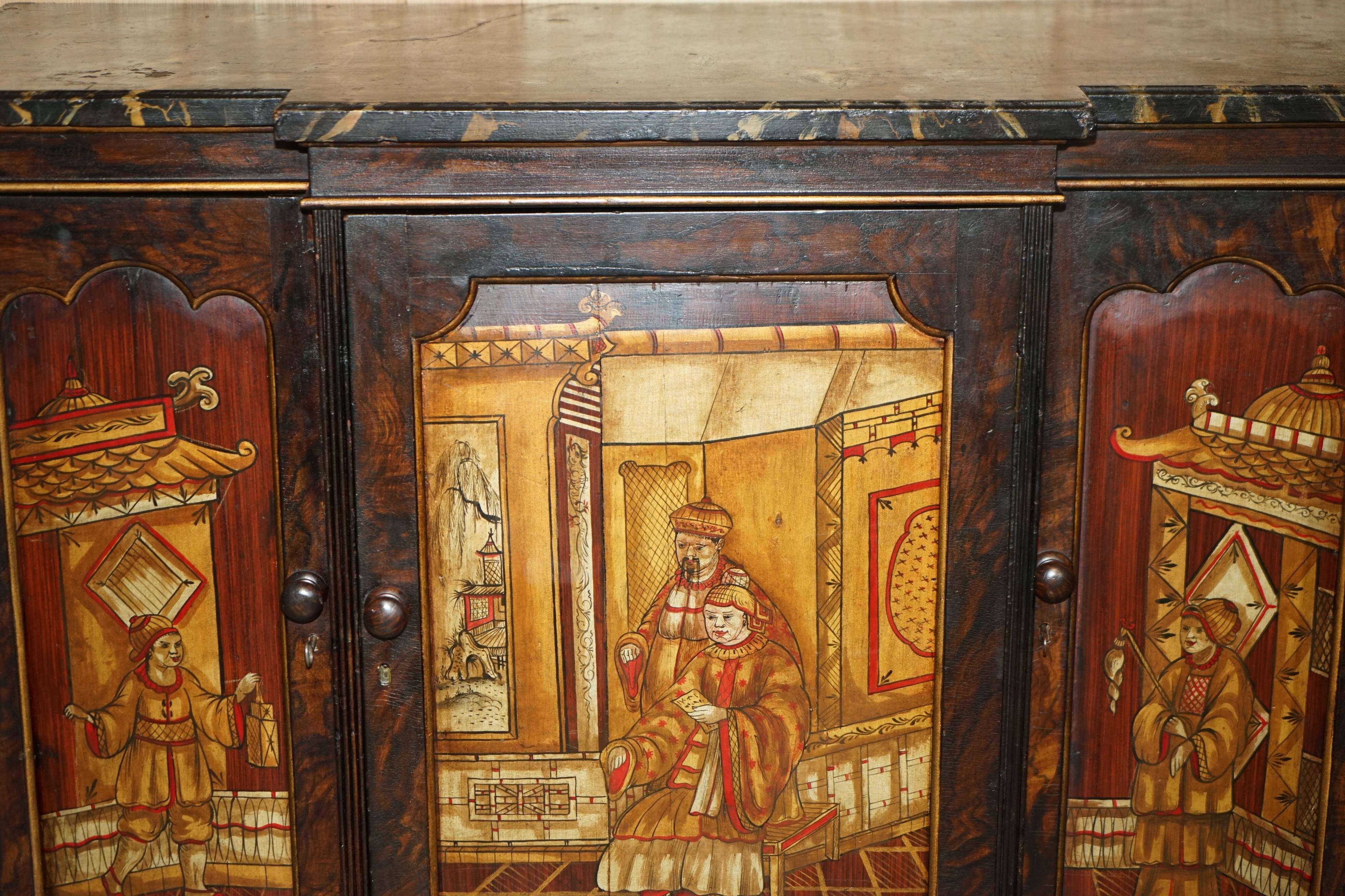 Regency 1810 library buffet in simulated hardwood with Chinese decoration.