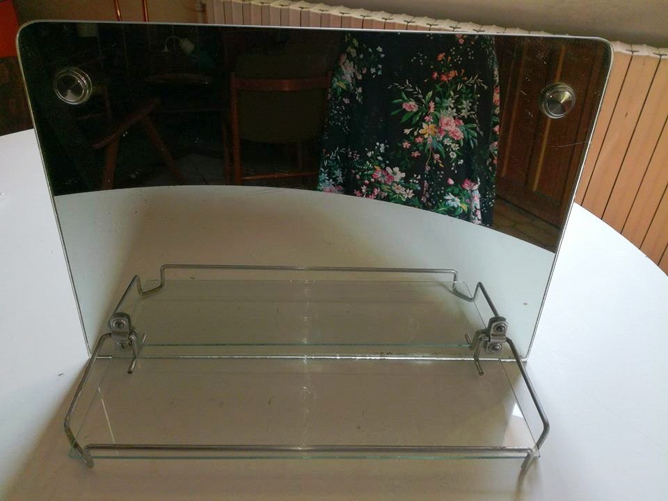 Retro bathroom with tablet mirror 45x32cm