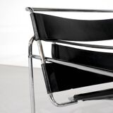 “B3 Wassily” armchair by Marcel Breuer for Gavina, Italy, 1925.