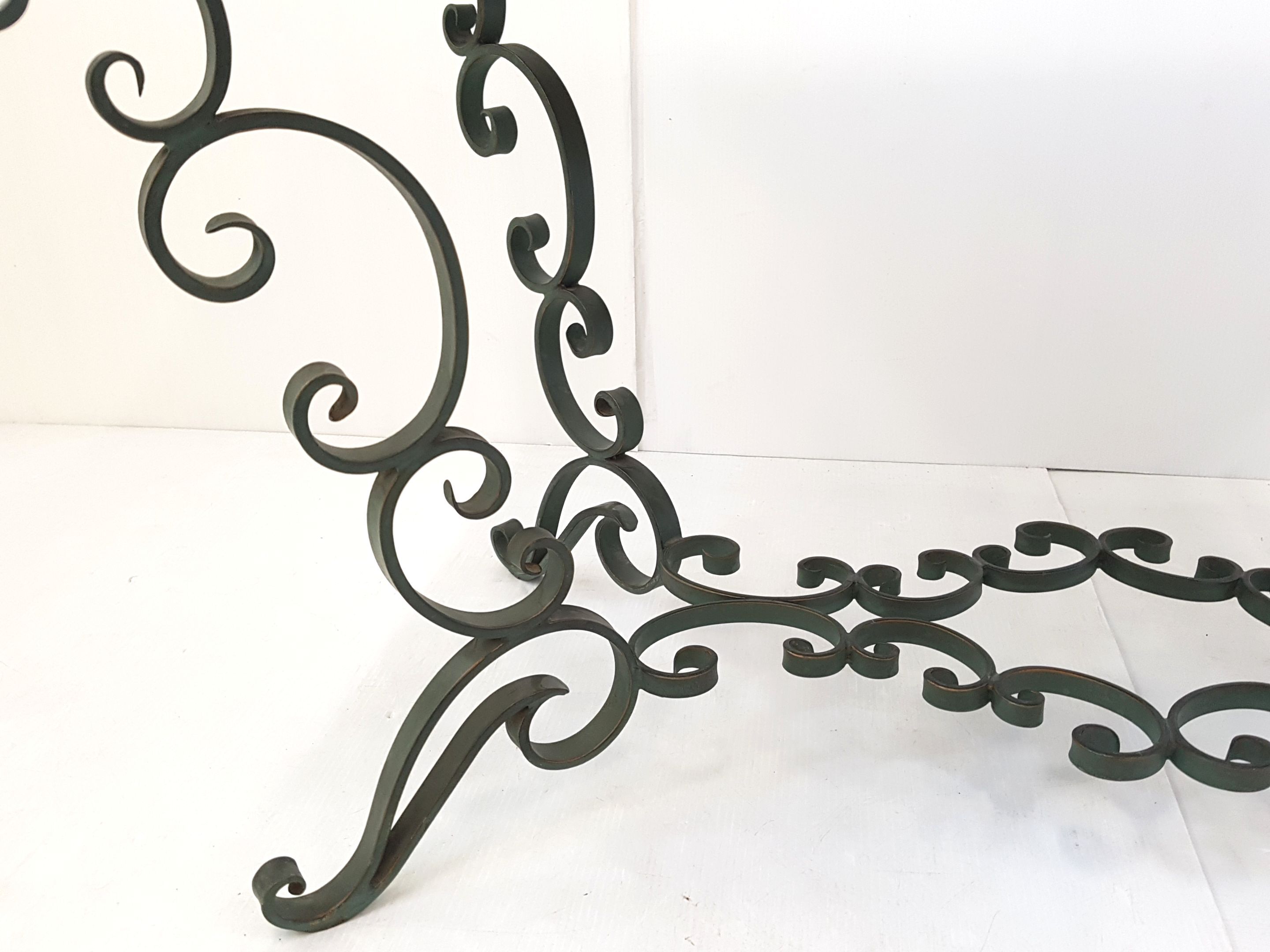 Vintage coffee table 1940