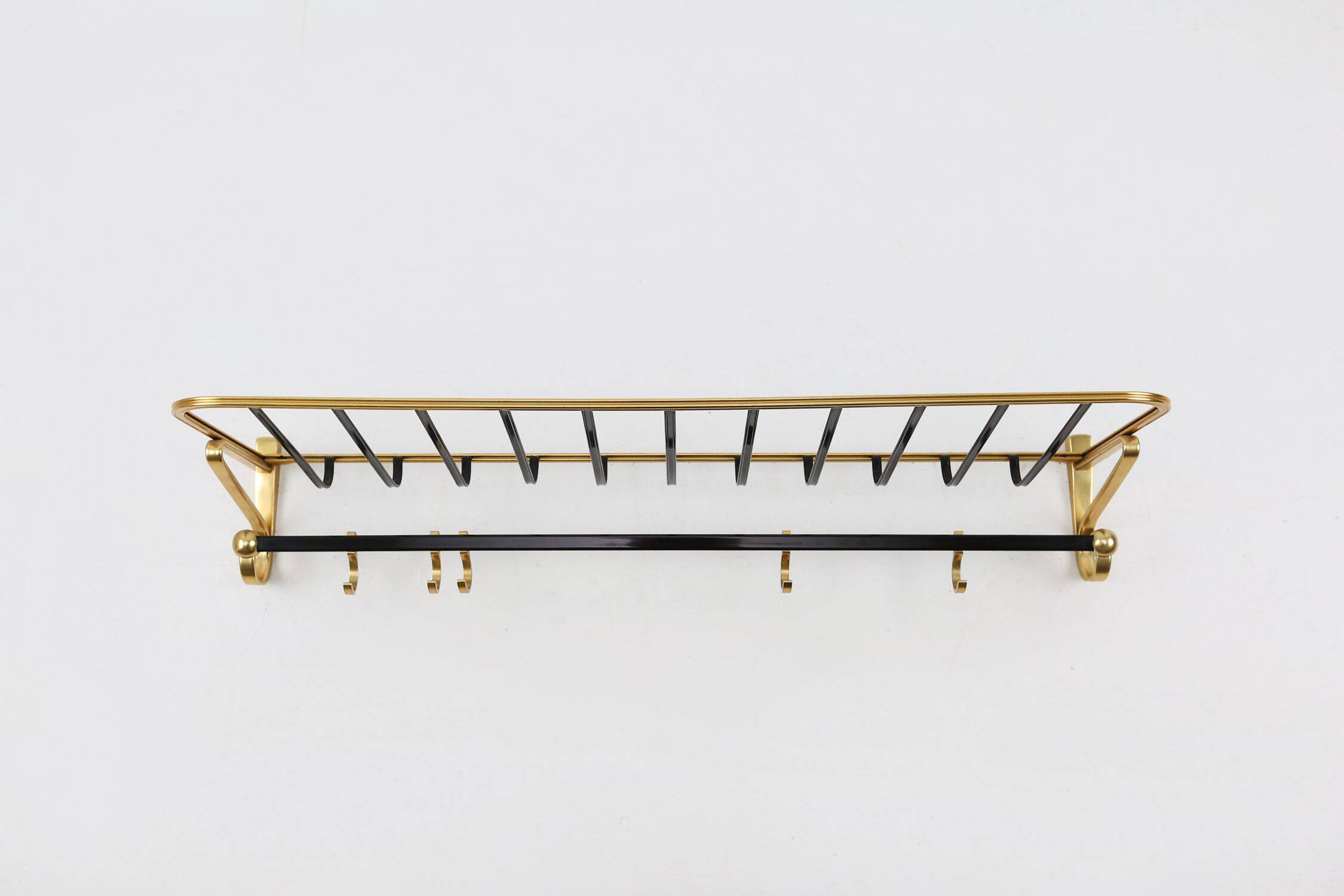 Mid-century coat rack in gold and black aluminium, Belgium 1960s