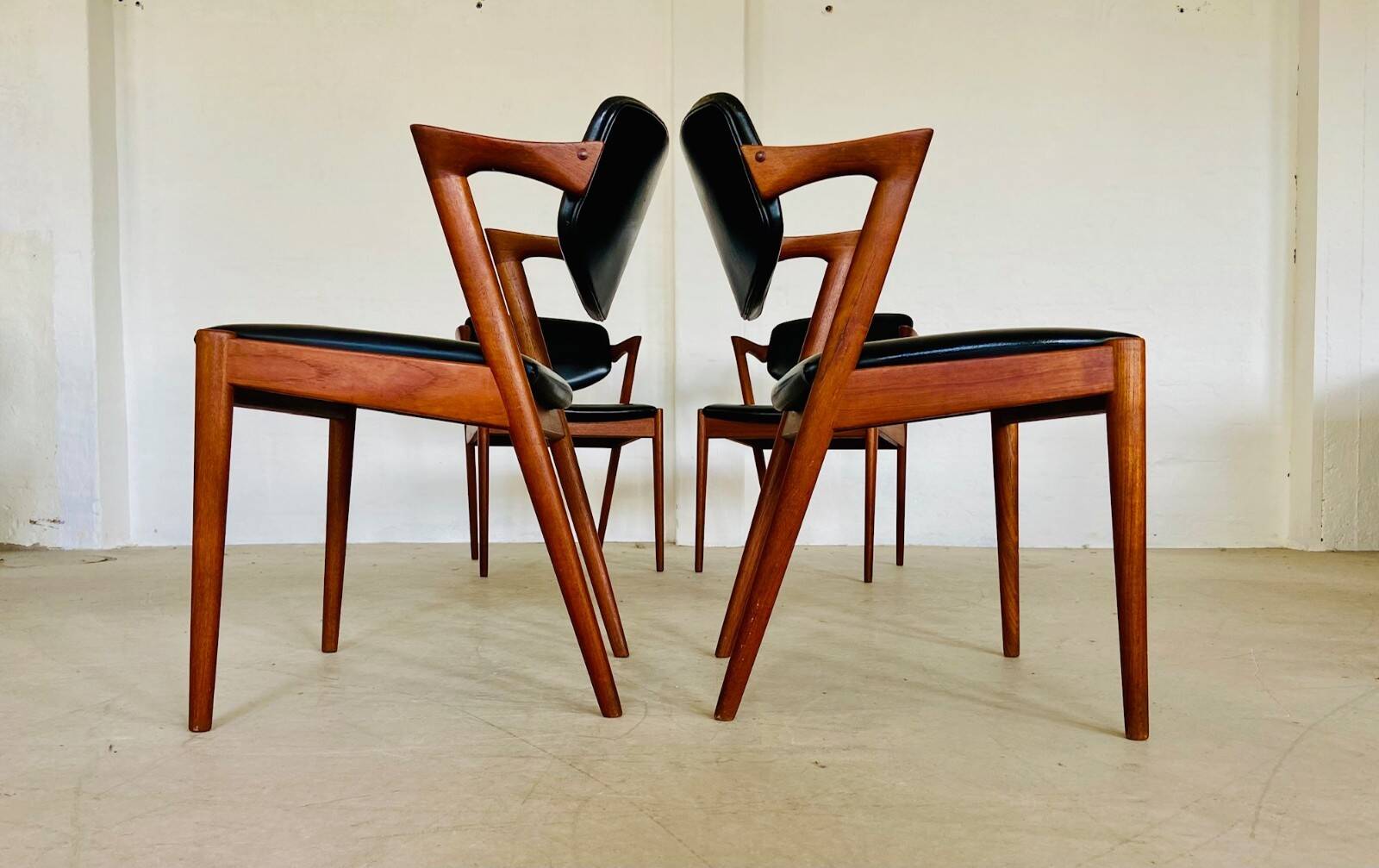Danish vintage Kai Kristiansen model 42 chairs for Schou Andersens Møbelabrik