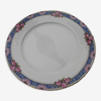 Porcelain cake dish