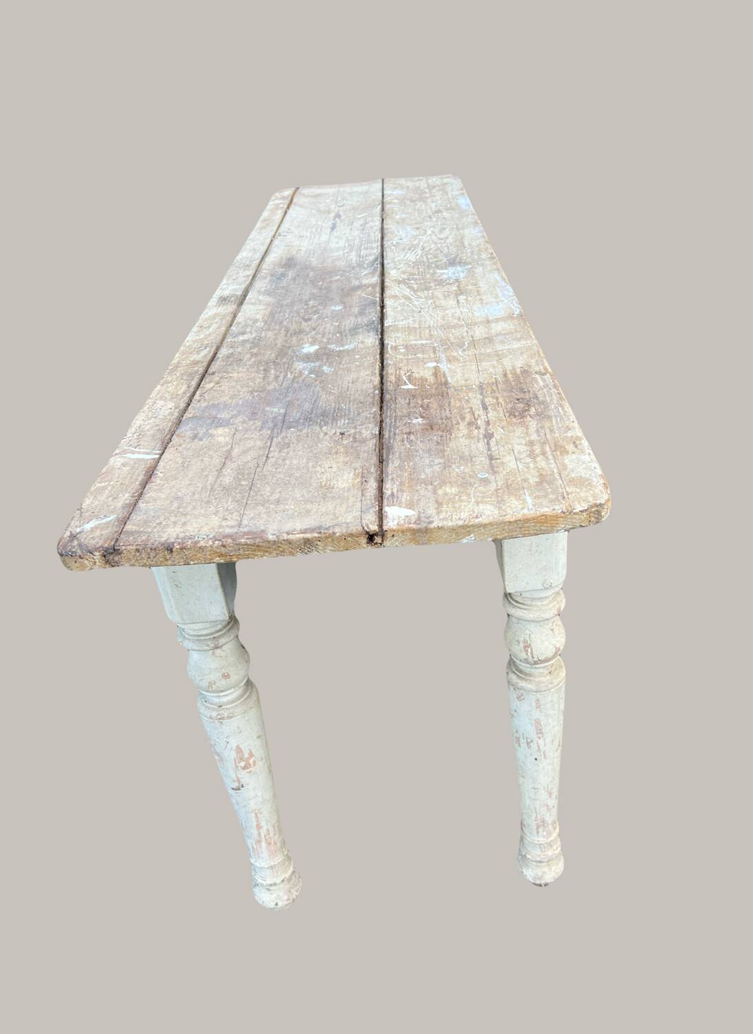Farmhouse table