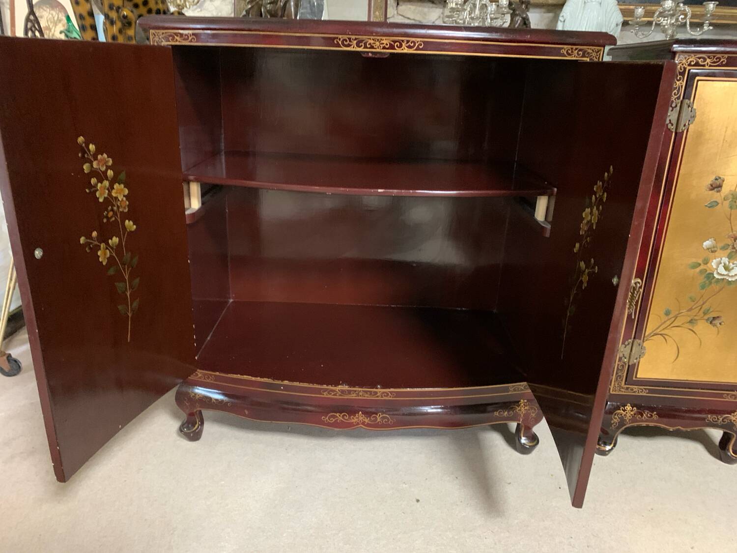 Two hand-painted lacquered Chinese furniture
