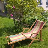 Vintage children's deckchair, sun lounger, striped canvas, 1960-1970.