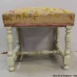 Tabouret en canevas et bois réchampi, goût Louis XIV – Fin XIXe
