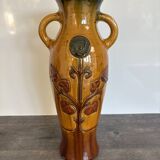 Art Nouveau vase in Flemish pottery