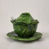 Gravy boat in slipware