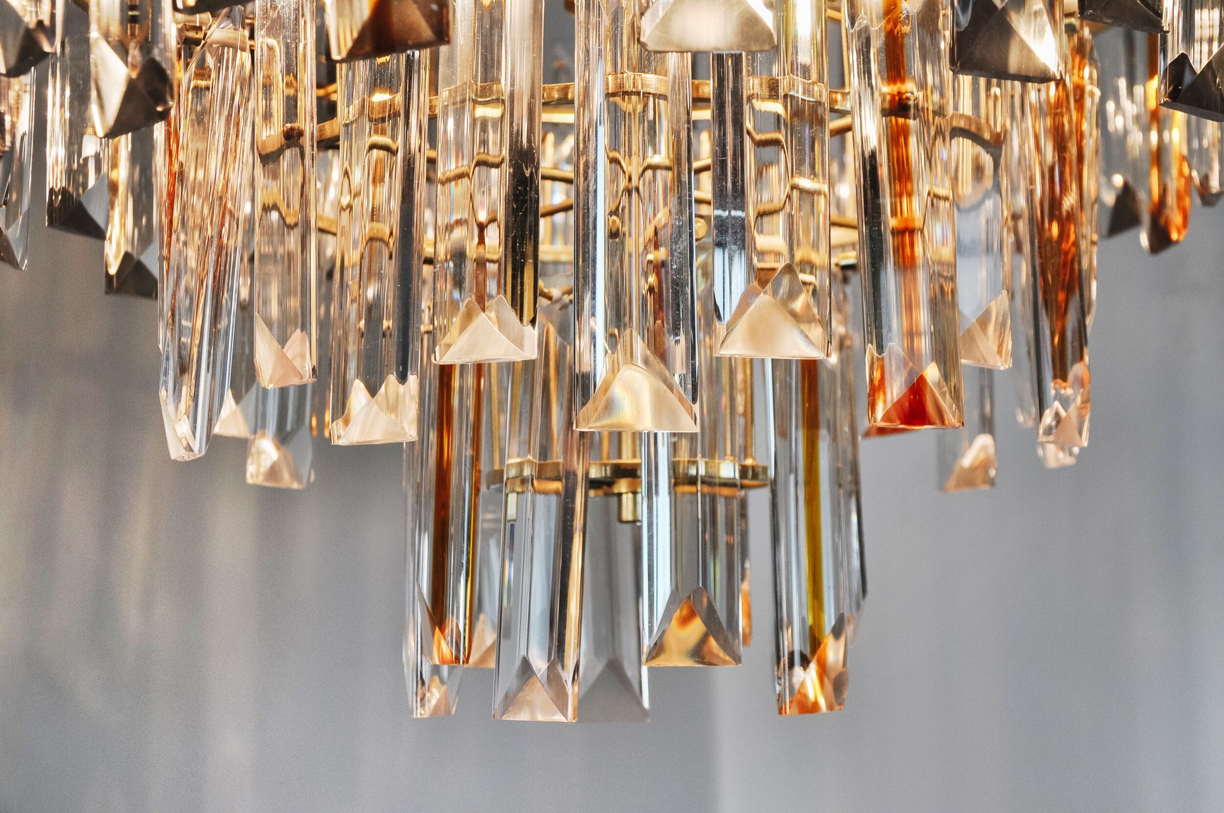 Venini two-tone chandelier, 3 levels, murano glass, Italy, 1970