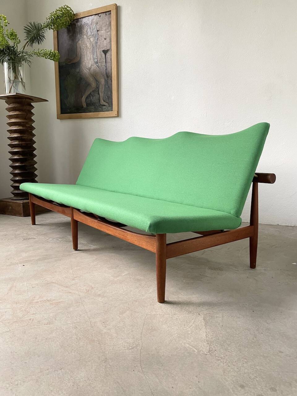 Finn Juhl three-seater bench “Japan” model France & Son