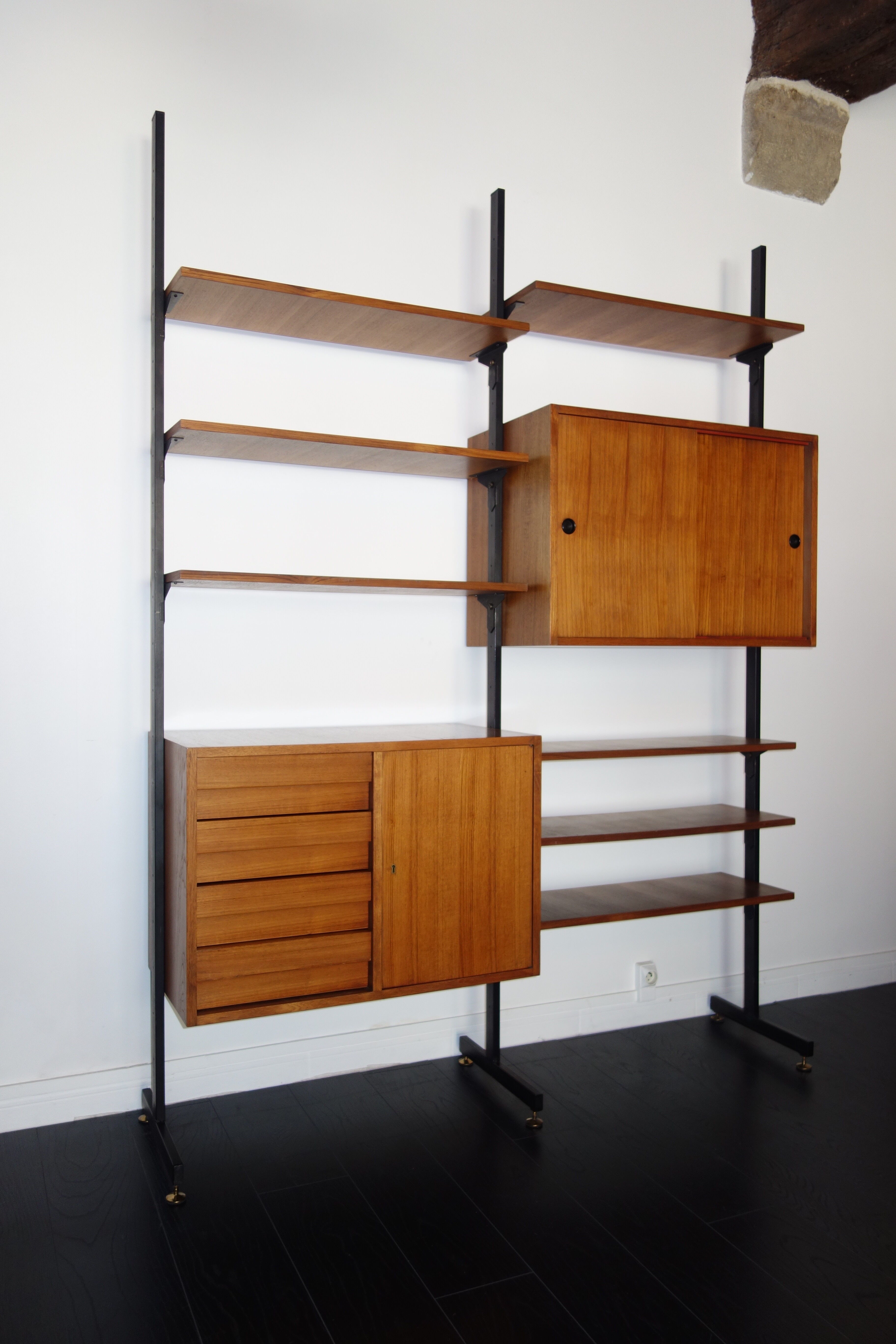 Bookcase italian teak of the 1950s