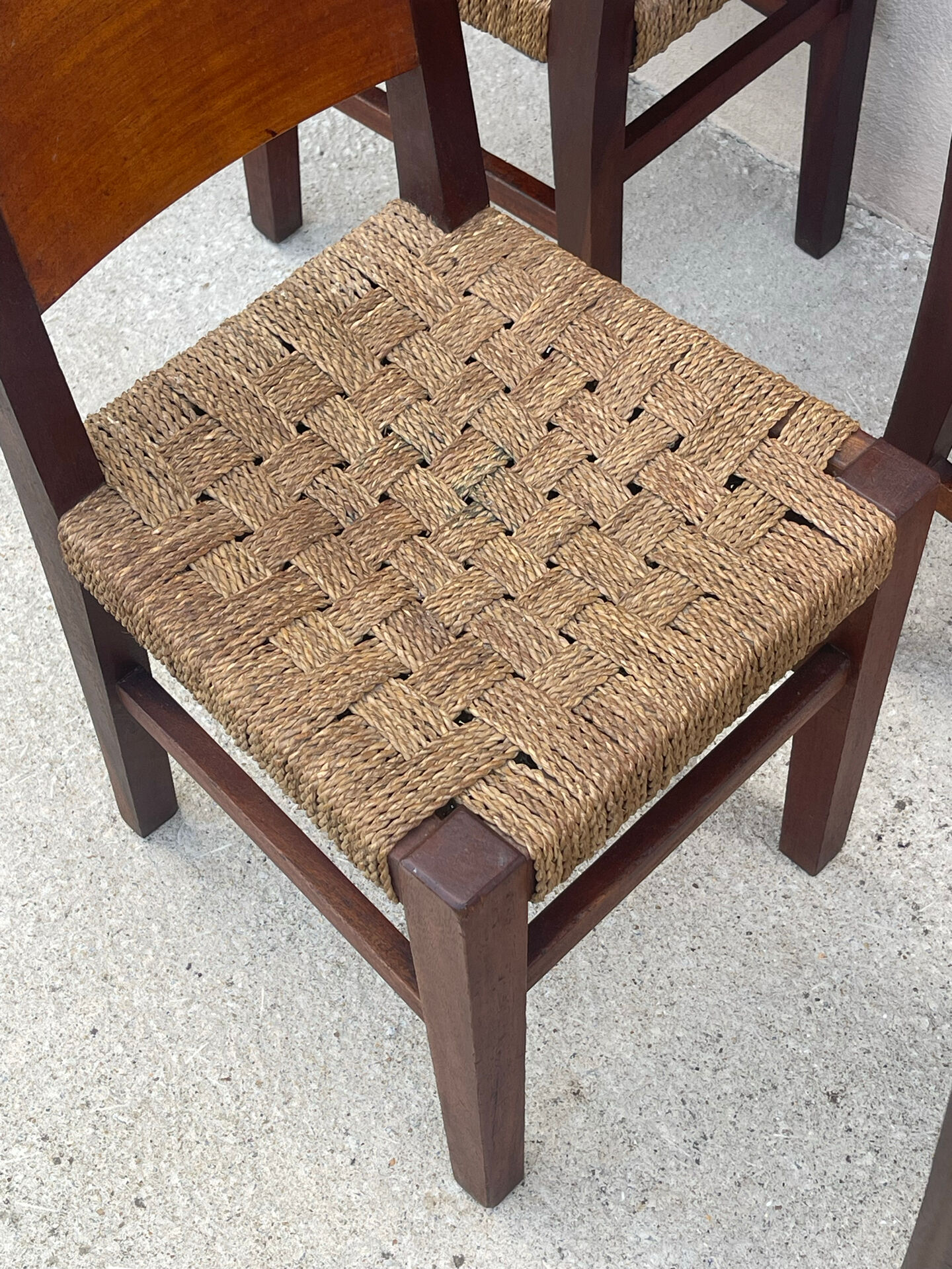 4 modernist chairs from the 1950s.