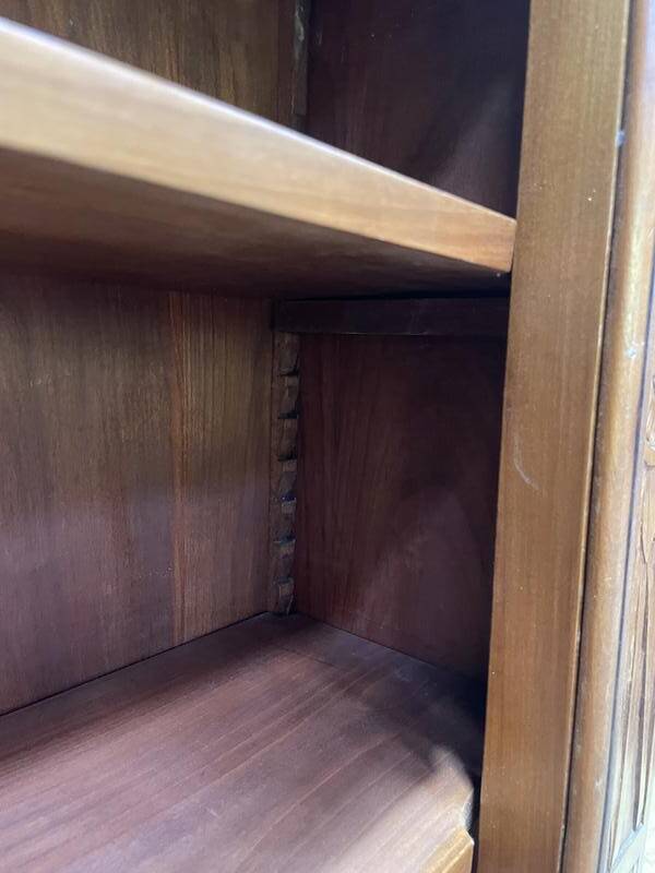 Paire de vitrine à suspendre Art Nouveau en frêne