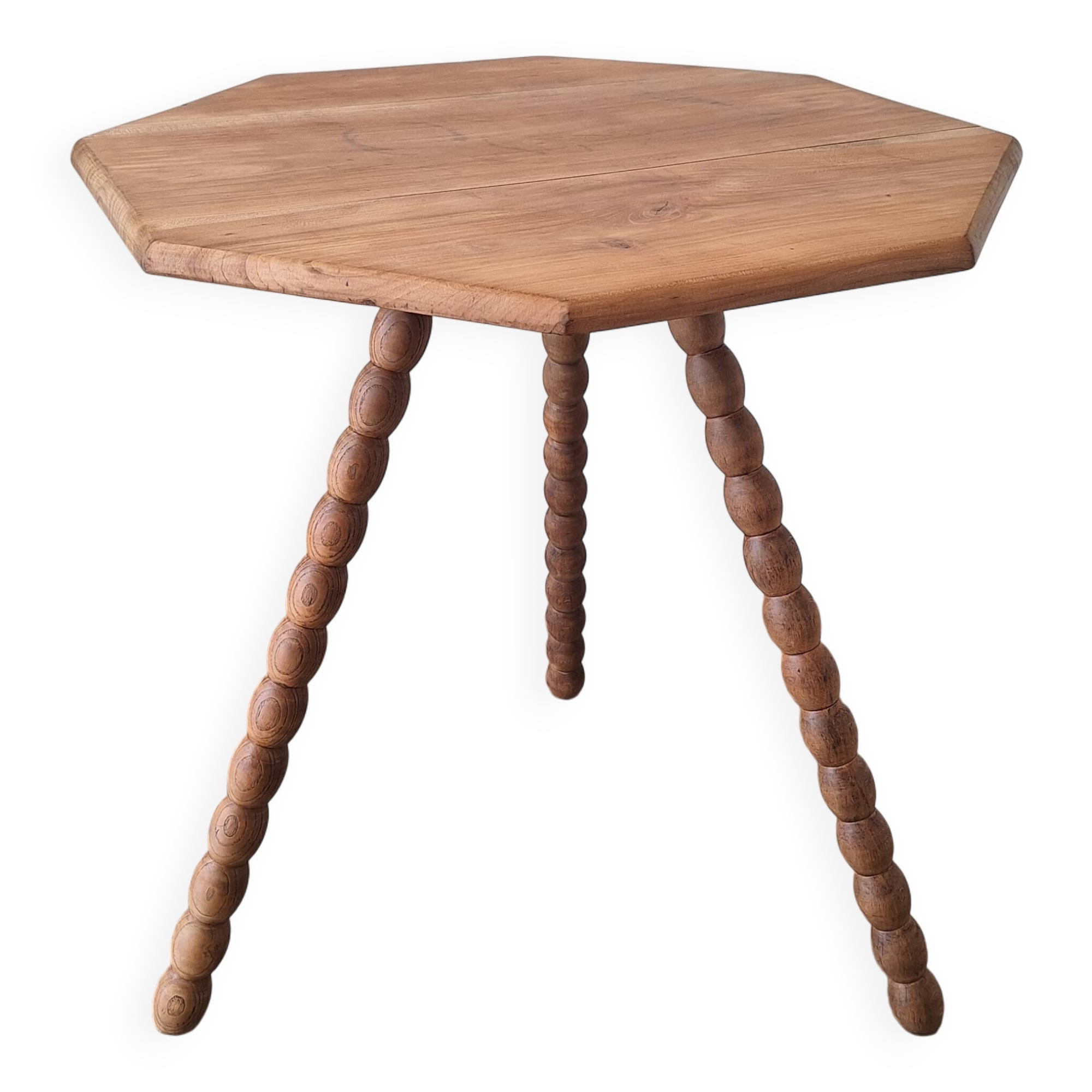 Tripod side table / end table in solid wood