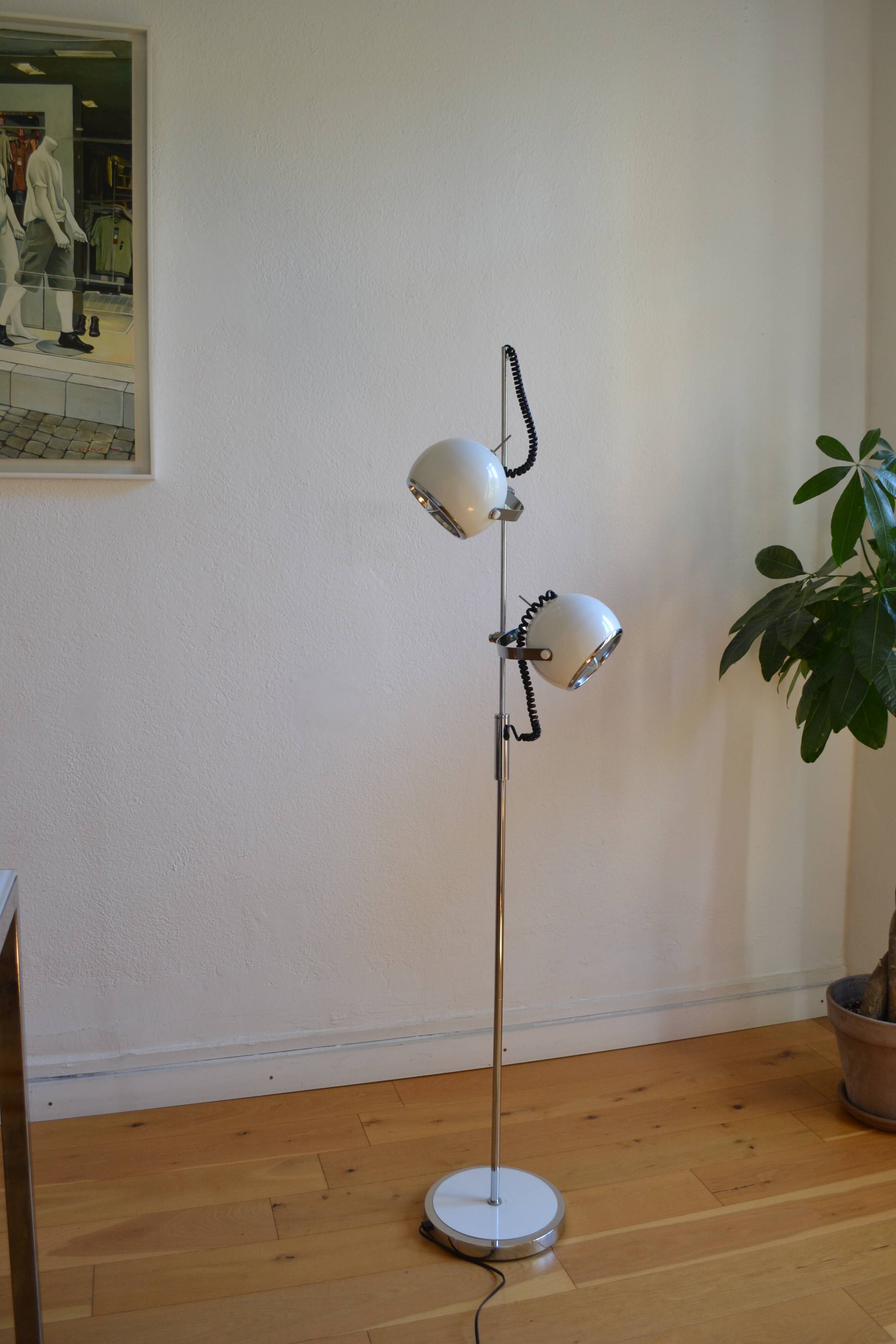 Vintage 1980 Eye Ball Reading Floor Lamp *** cult object of the 80s ***