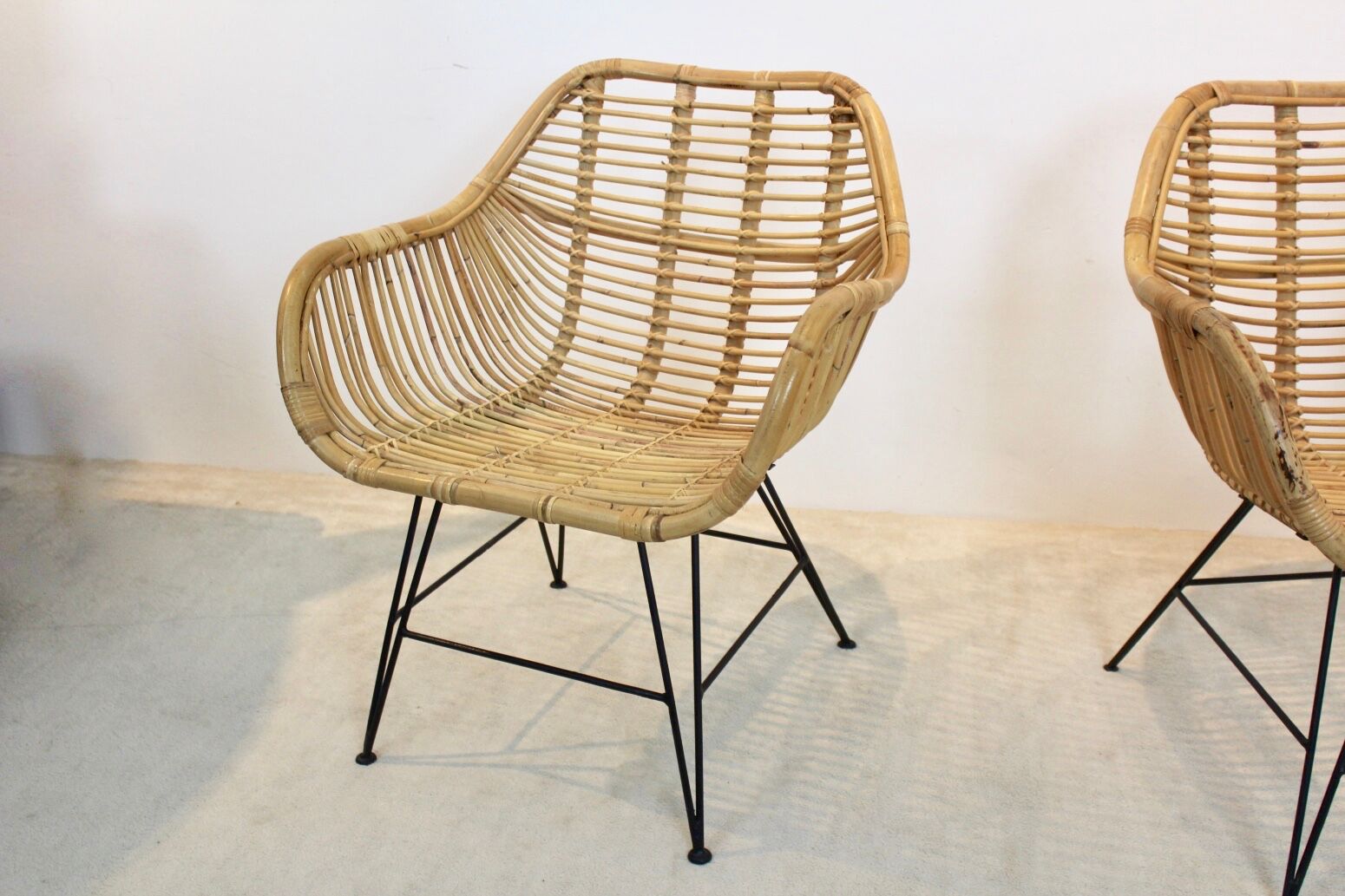 Gorgeous dutch wicker & steel chairs