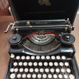 Underwood portable typewriter