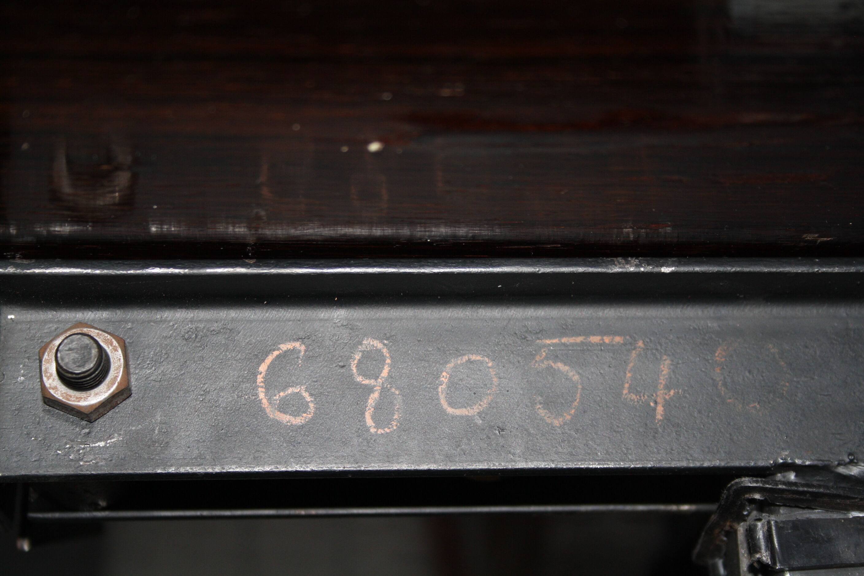 Coffee table in wood and metal foot Ilse