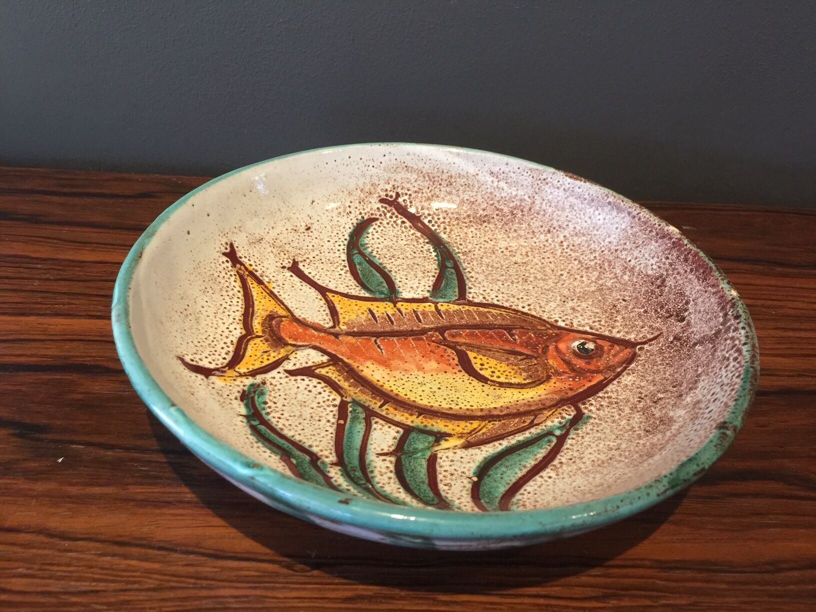 Vallauris decor fish plate