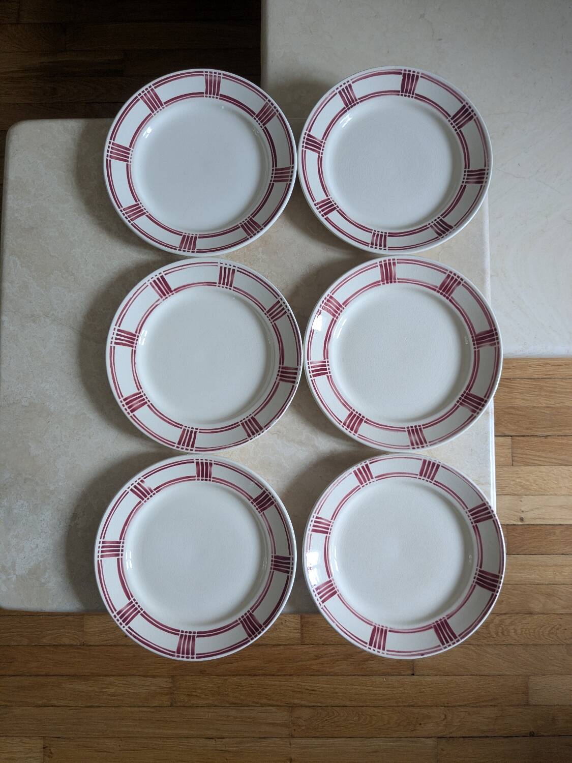 Six Badonviller dinner plates