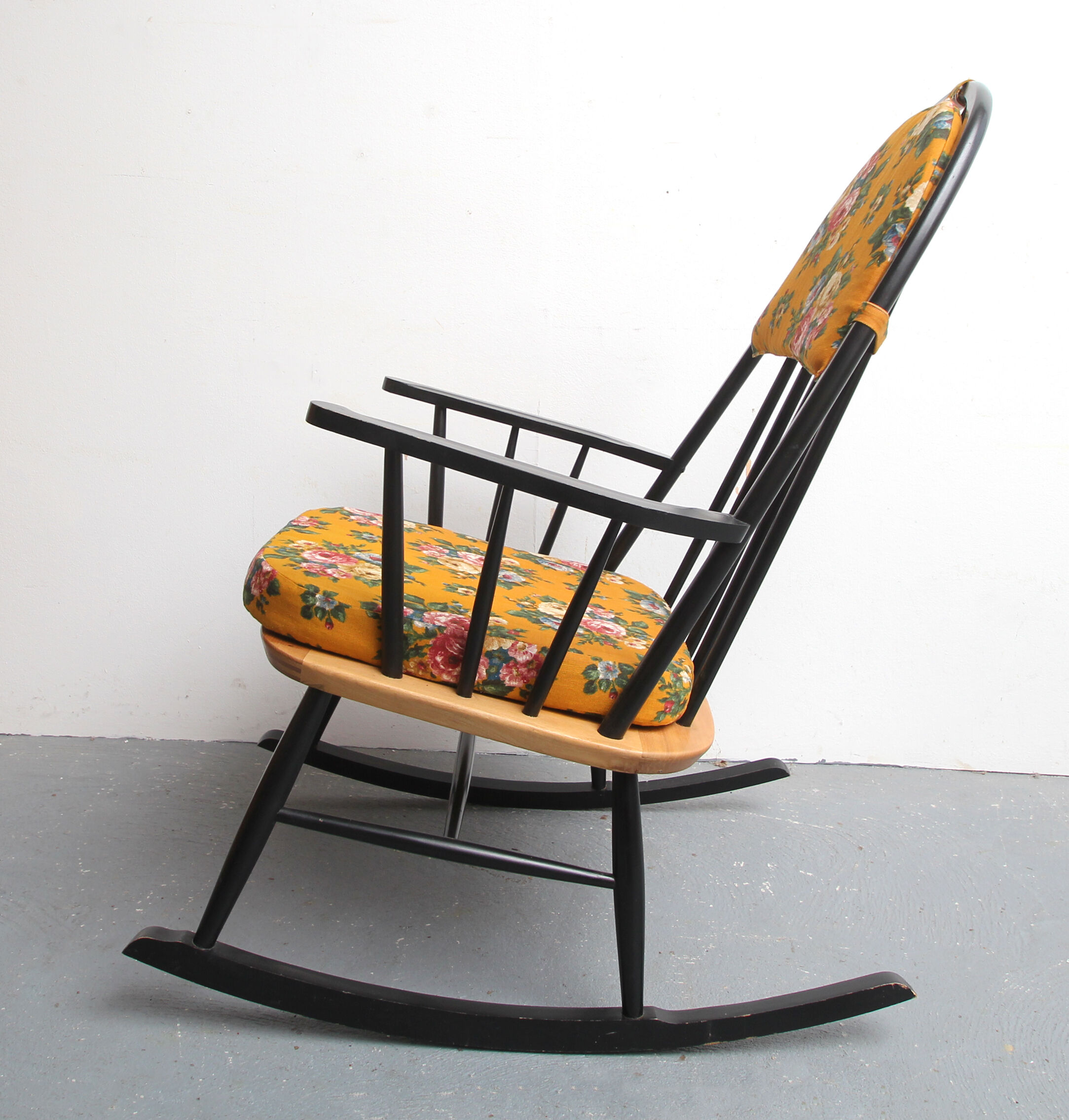 1950s rocking chair in scandinavian style