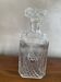 Carafe en verre taillée