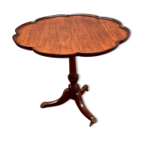 Folding table