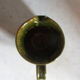 Pichet en terre cuite, bicolore jaune et vert