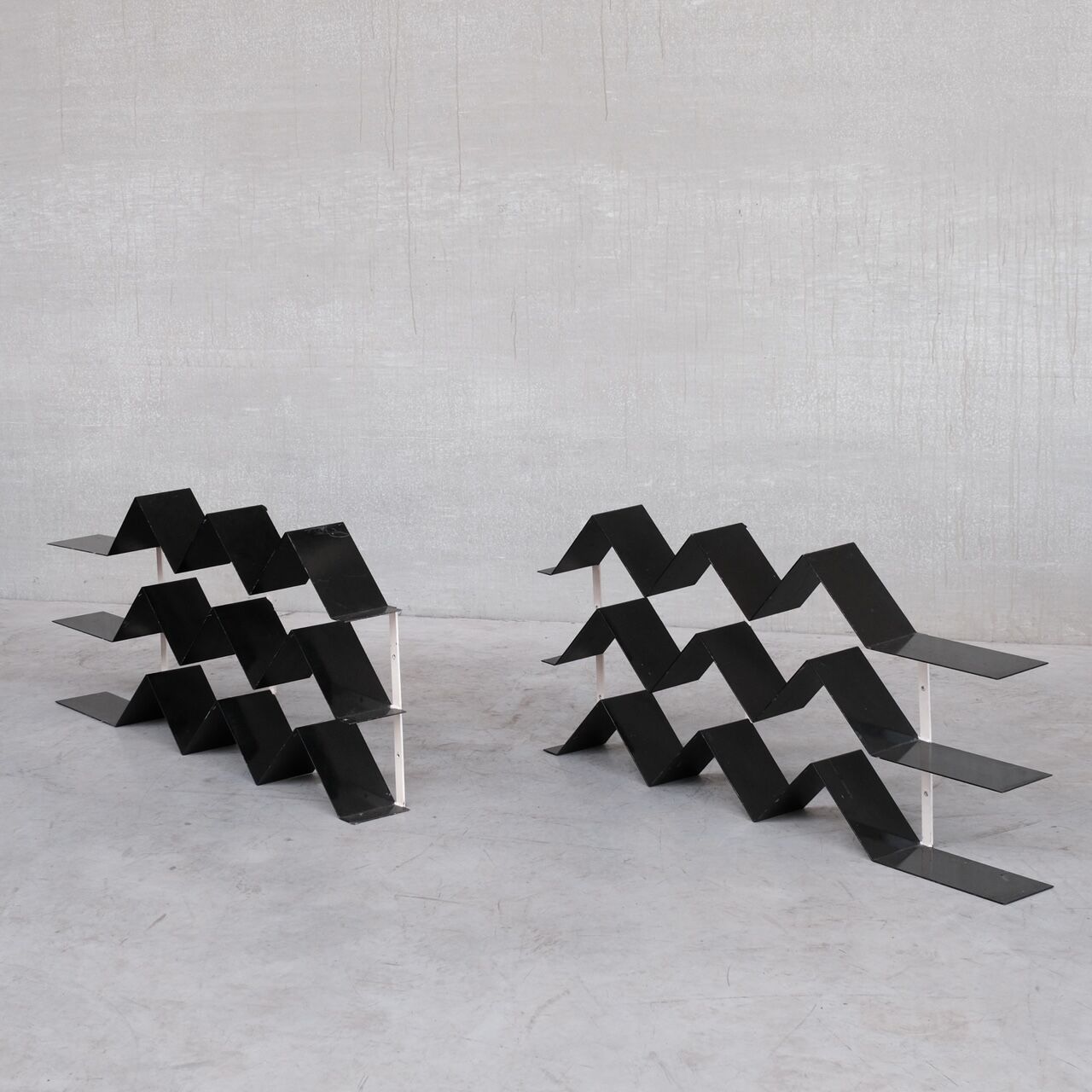 Étagères architecturales français bibliothèques du milieu du siècle