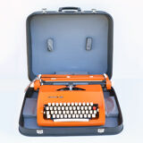 Typewriter Consul 2224 Czechoslovakia 1972