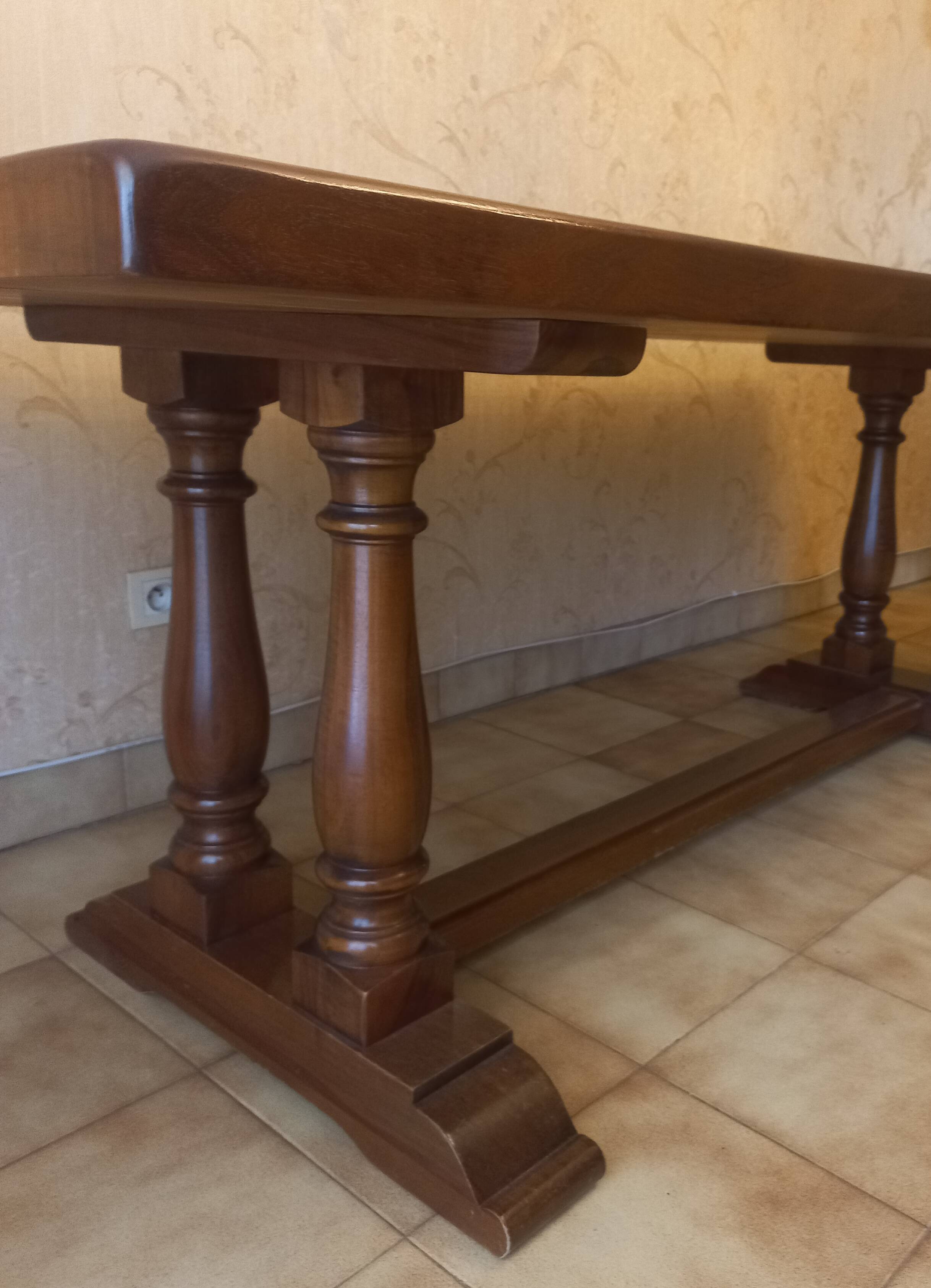 Grande table monastère en noyer français – 220 × 90 cm
