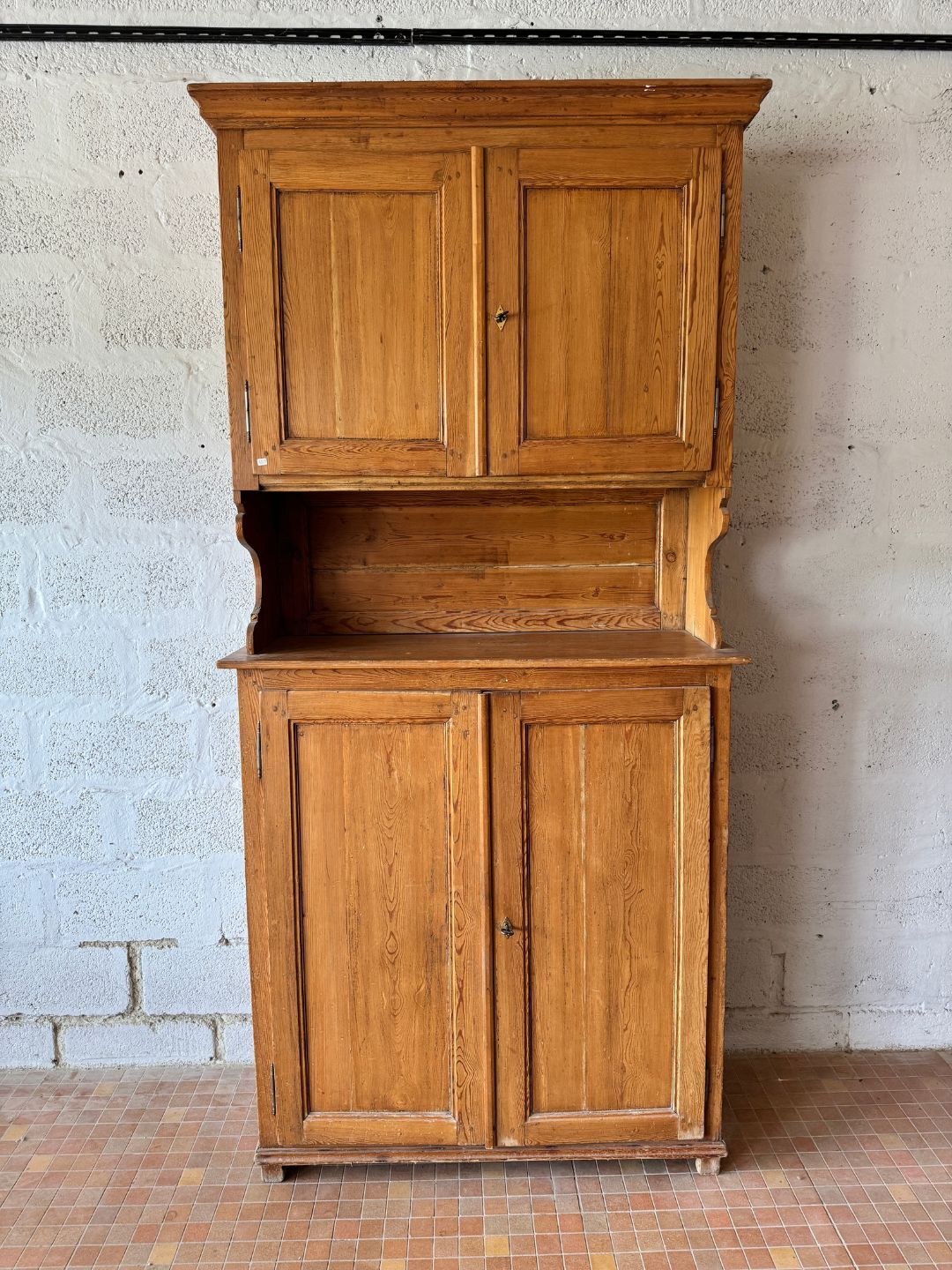 Pine sideboard - Early 20th century