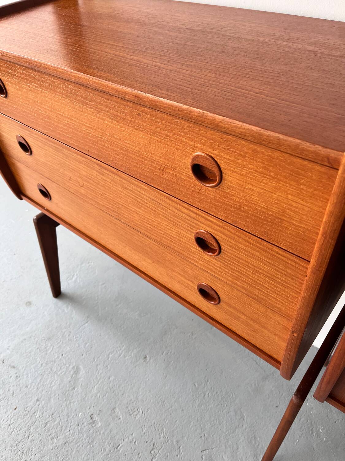 Scandinavian Mid Century Teak Bookcase, Norway 1960’s