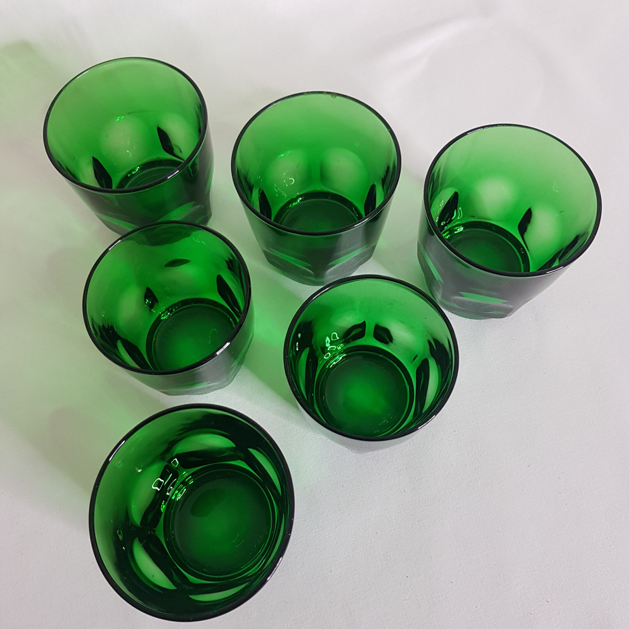 Lot of 6 vintage glasses (4-2) emerald green
