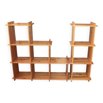 Pine staircase shelf in Regain style