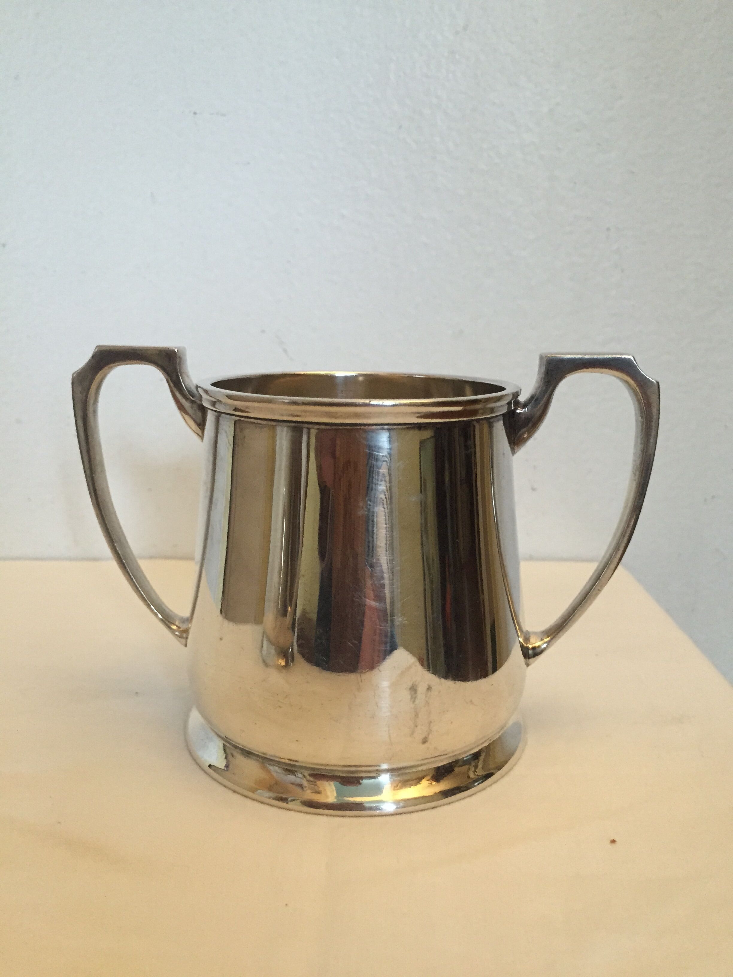 Silver metal milk pot and sugar
