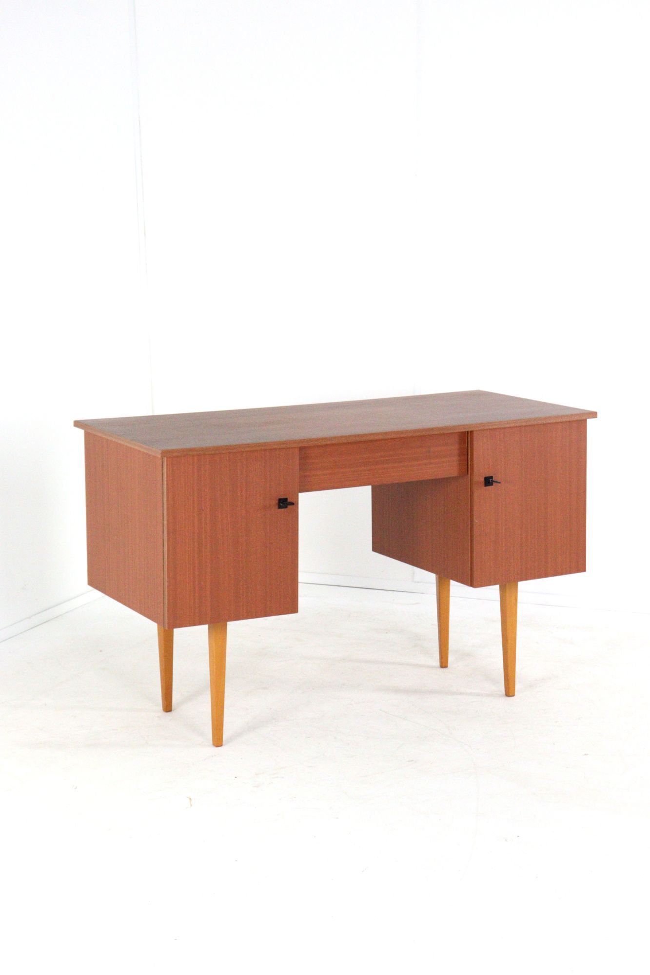 Bureau vintage - moderne du milieu du siècle