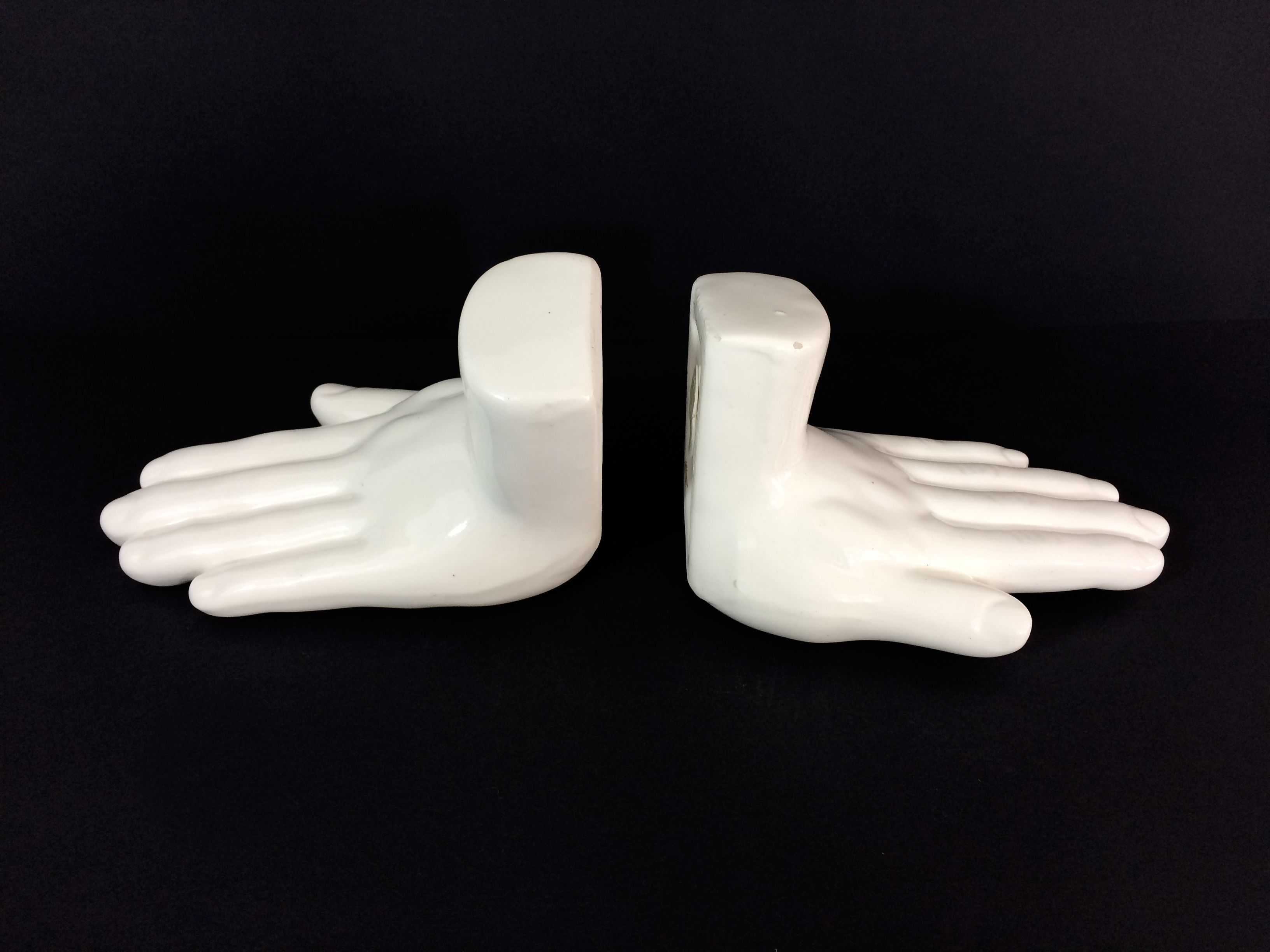 Pair of vintage bookends in white ceramic