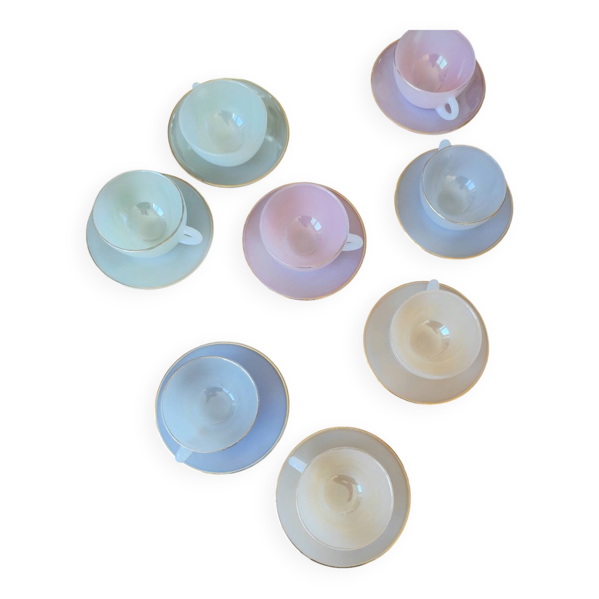 Arcopal service - 8 cups and saucers