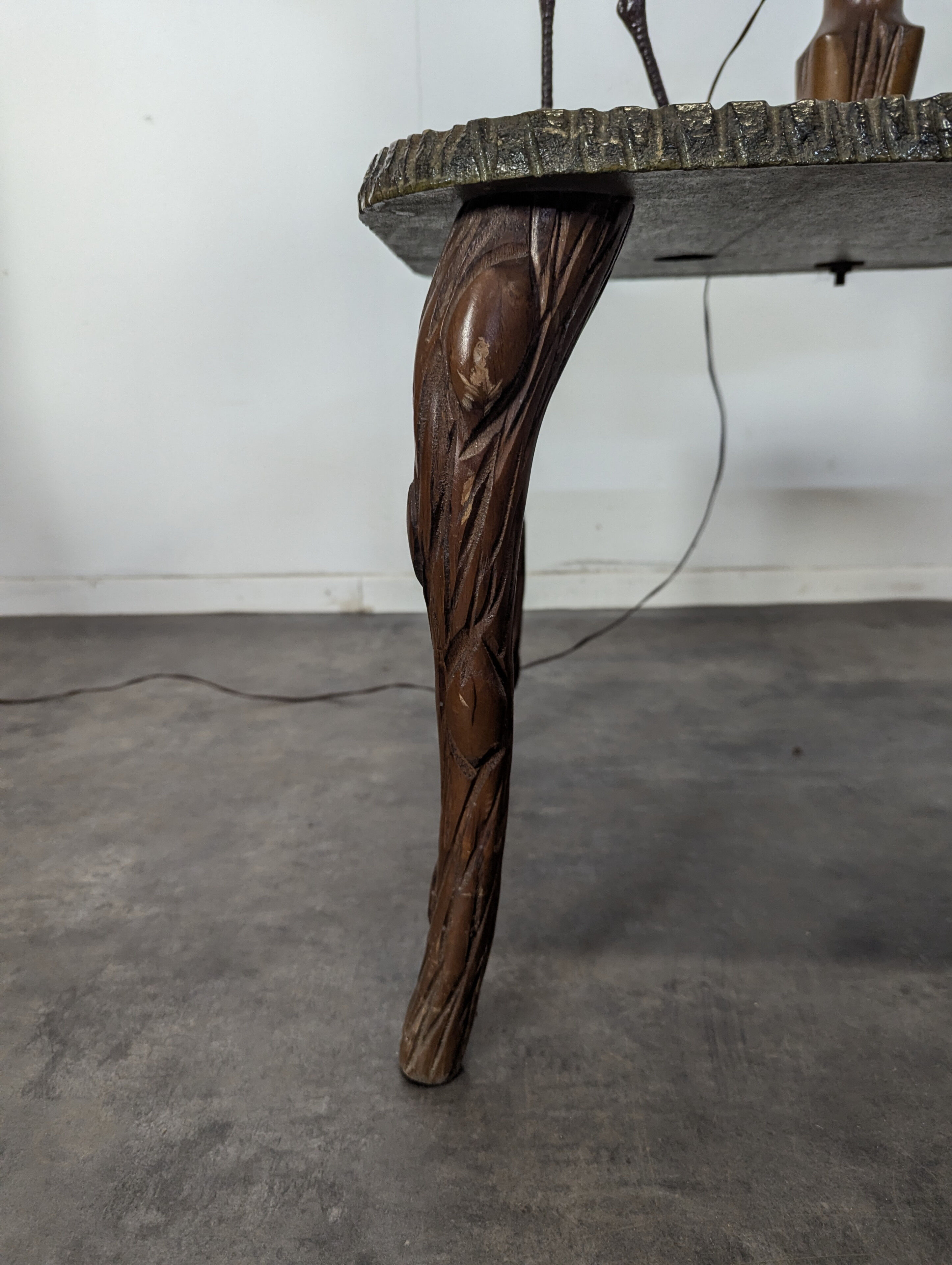 Palm tree floor lamp by Alberto Tura from the 1950s.