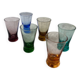 Set de six verres à liqueur colorés