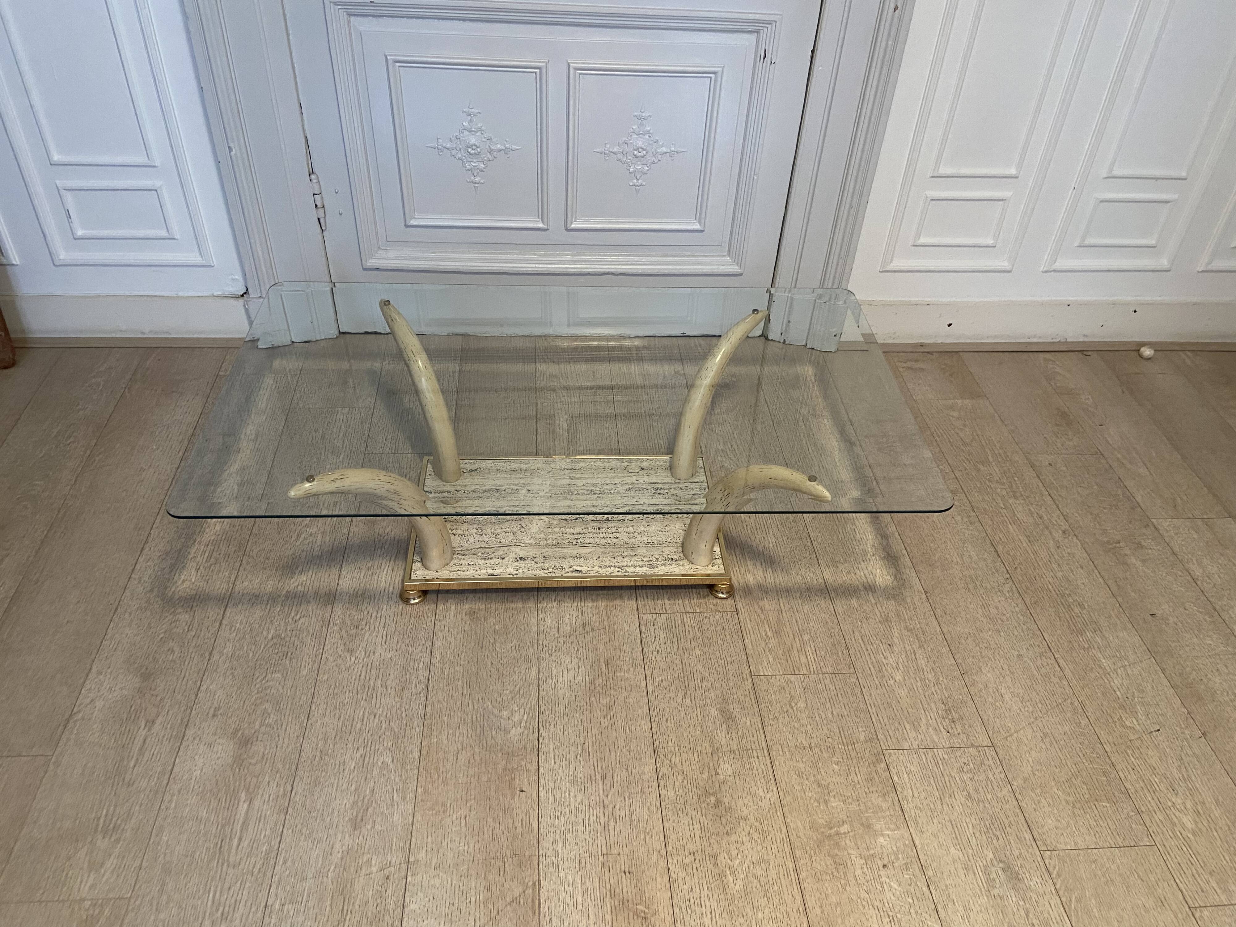 Table basse fausse défense d’éléphant, 1970s