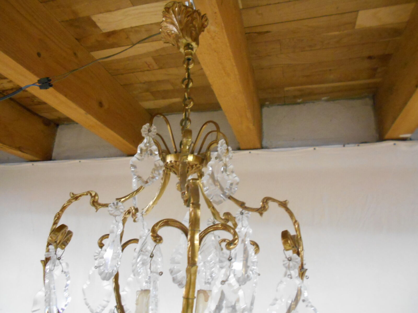 Bronze and tassels chandelier