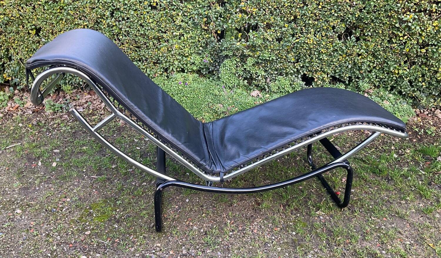 Italian lounge chair from the 1980s.