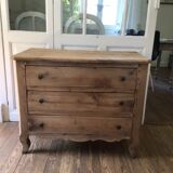 Old chest of drawers stripped