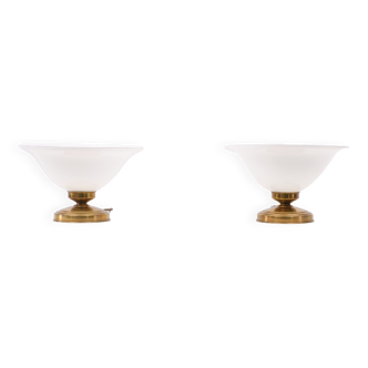 2 lampes de table en verre opalin, années 1970, Allemagne