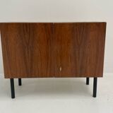 Armoire vintage